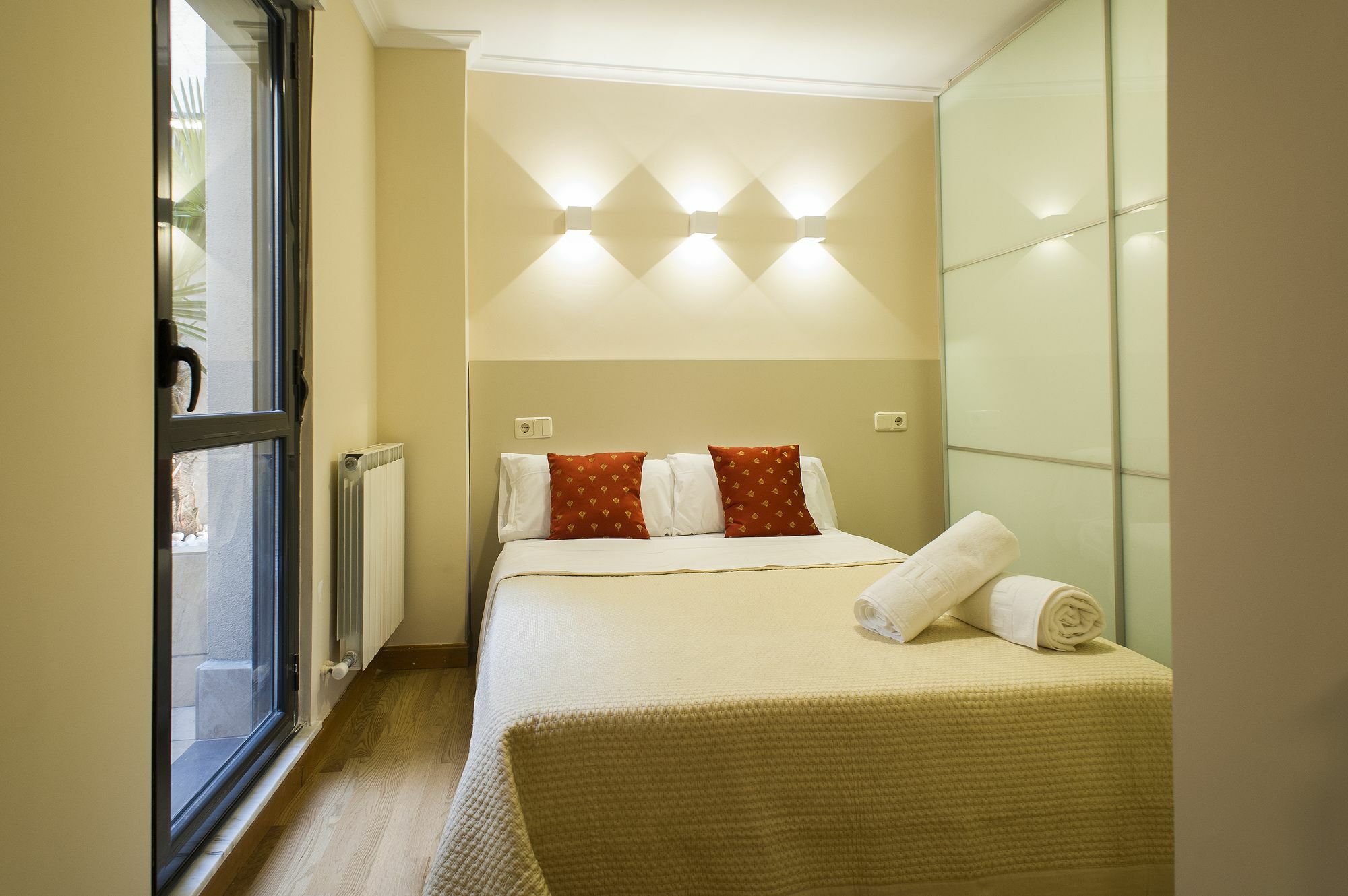 Rent Apartments Salamanca Cervantes 47 Екстериор снимка