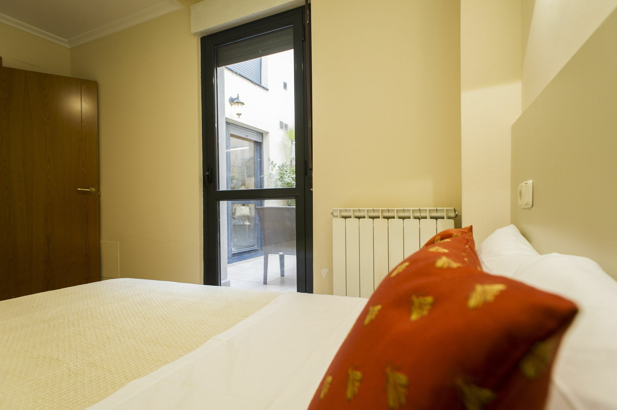 Rent Apartments Salamanca Cervantes 47 Екстериор снимка