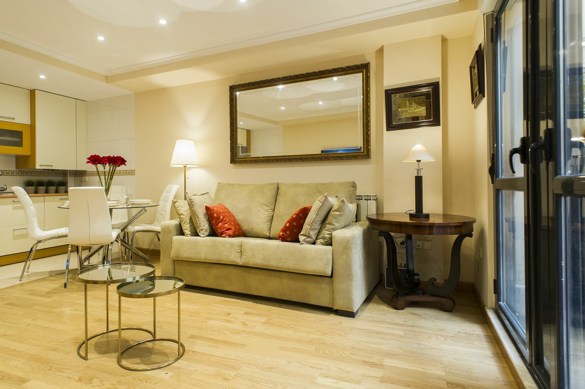 Rent Apartments Salamanca Cervantes 47 Екстериор снимка